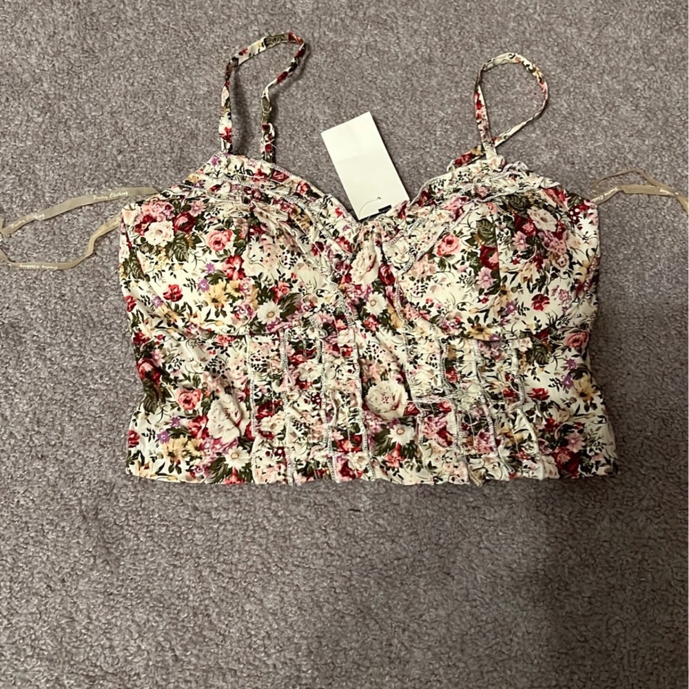 Crop top